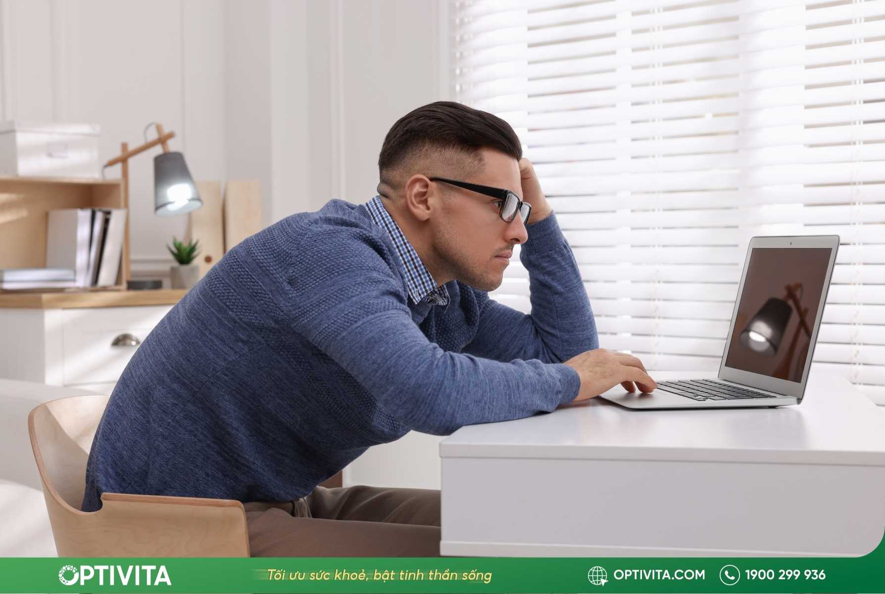 nguyen-nhan-bi-dau-lung-ben-phai